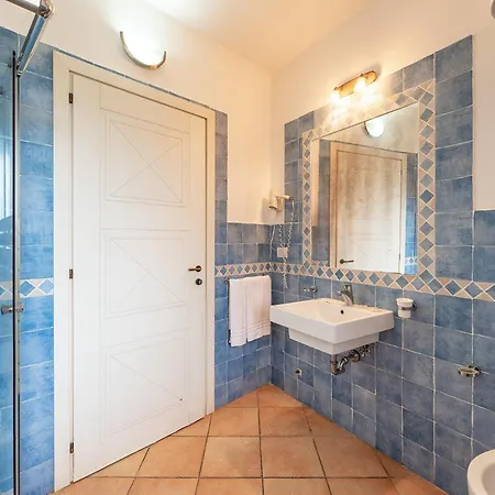 Relaxing Baia Dei Mirti Mono 4 Apartment *