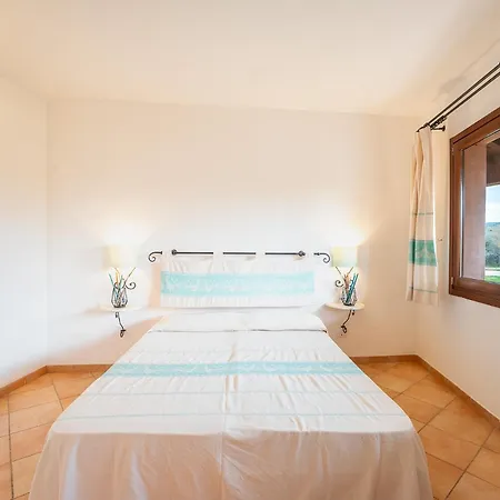 Relaxing Baia Dei Mirti B4 1 Bedroom Sleeps 4 -bilo 4 Apartamento Vignola Mare