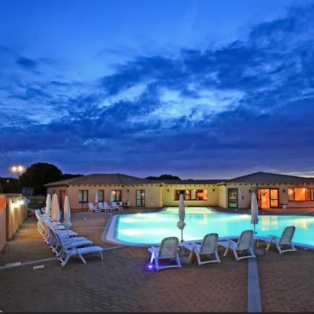 Relaxing Baia Dei Mirti B4 1 Bedroom Sleeps 4 -bilo 4 * Vignola Mare