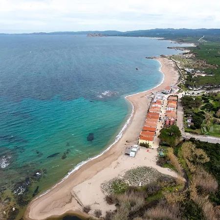 Relaxing Baia Dei Mirti B4 1 Bedroom Sleeps 4 -bilo 4