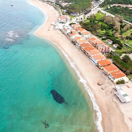 Apartamento Relaxing Baia Dei Mirti B4 1 Bedroom Sleeps 4 -bilo 4 Vignola Mare