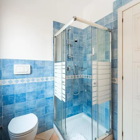 Apartamento Relaxing Baia Dei Mirti B4 1 Bedroom Sleeps 4 -bilo 4 Vignola Mare